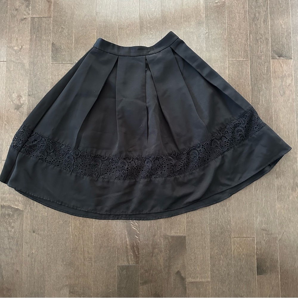 Express Pleated Flare Midi Skirt Lace Witchy Whimsigoth Black Size 2‎